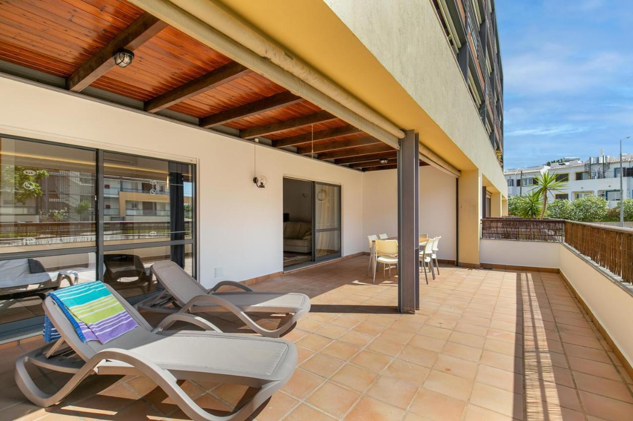 Marina Park Apartment *